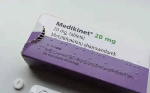 Jakie leki na ADHD u dorosłych? Skuteczne opcje i ważne informacje