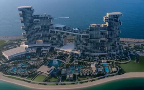 Ile kosztuje doba w hotelu w Polsce? Ceny i porady