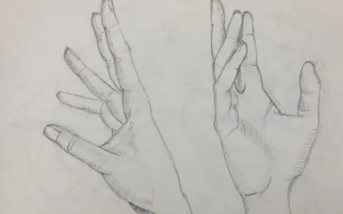 Deux mains esquissées au crayon, l'une ouverte, l'autre fermée. Un dessin facile à dessiner pour s'entraîner.