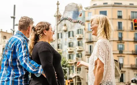 Barcelona: Tu guía experta para iconos y joyas ocultas