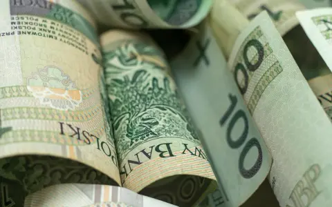 Ile zarabia przewodniczący rady osiedla? Zaskakujące fakty o wynagrodzeniu