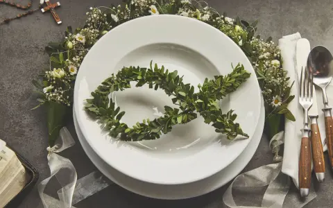 Idealna Komunia w domu? Plan, menu, dekoracje bez stresu!