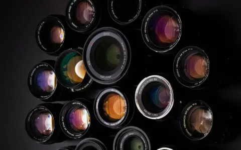 Jaki obiektyw do fotografowania Księżyca? Odkryj najlepsze opcje i triki