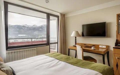 Mercure Kasprowy Zakopane: Hotel na szczycie? Planuj pobyt i dojazd!