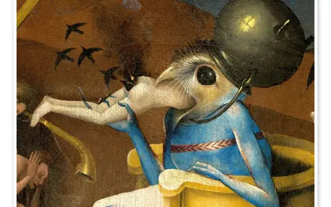 Créature à tête d'oiseau, bleue, dévorant un enfant dans le jardin des délices. Des oiseaux noirs volent au-dessus.