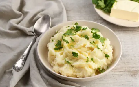 Puree bez ziemniaków? Zrób lekkie i kremowe dietetyczne puree!