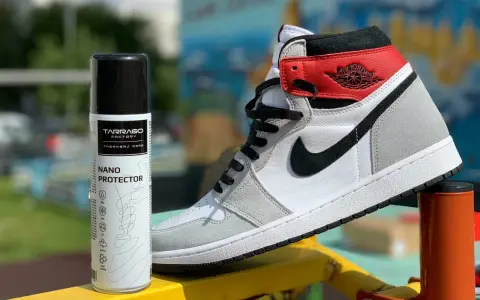 Oto jak prać buty sportowe: spray Tarrago Nano Protector i stylowe Jordany.