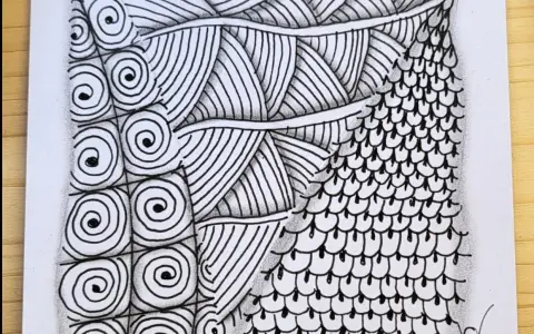 Un intrincado zentangle art con espirales, líneas y escamas.