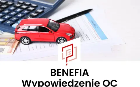Czerwony samochodzik, kalkulator i dokumenty symbolizują benefia wypowiedzenie OC.