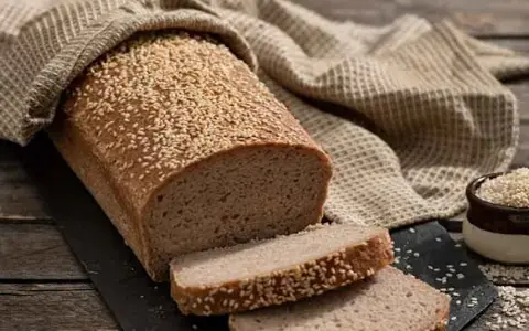 Najlepszy przepis na chleb bezglutenowy, który zachwyci każdego smakosza