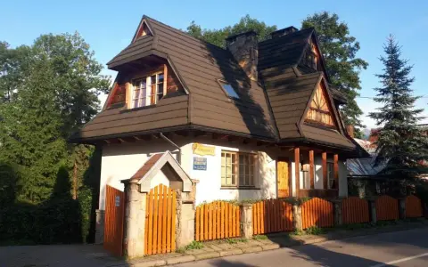 Zakopane: Noclegi od 30 zł? Sprawdź, jak znaleźć tani nocleg!