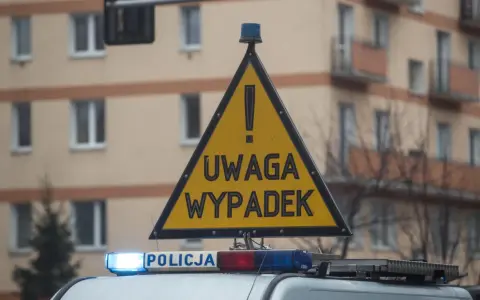 Stłuczka: Jak postępować? Kiedy policja, a kiedy oświadczenie?