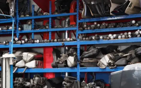 Gebrauchte Autoteile Berlin: Sparen & Qualität finden (Tipps)