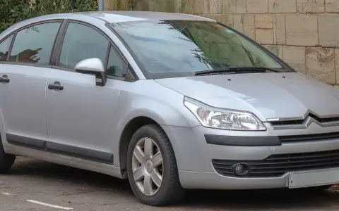 Pojemność baku Citroen C4 - poznaj różnice między modelami