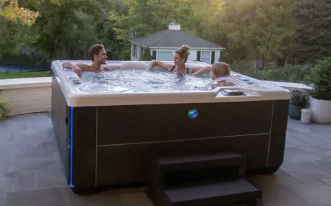 Wanna spa ogrodowa: Jak wybrać idealną i ile to kosztuje?