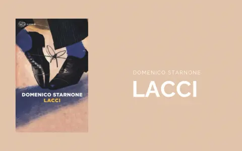 Primo piano di scarpe eleganti allacciate, simbolo di una famiglia per bene. Titolo "LACCI" di Domenico Starnone.