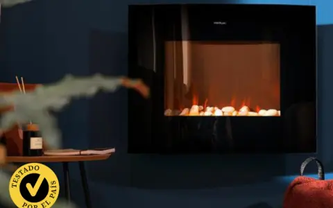 Chimeneas de leña de obra modernas, con un diseño elegante y minimalista, crean un ambiente acogedor.
