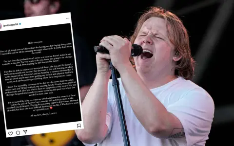 Lewis Capaldi sjunger passionerat på en Lewis Capaldi konsert. Han meddelar att han tar en paus från turnén för att fokusera på sin hälsa.