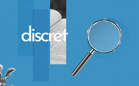 Le mot "discret" est mis en évidence, avec une loupe examinant un livre ouvert. Un synonyme de discret est "subtil".