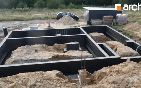 Dom rodzinny: Dlaczego to fundament Twojej tożsamości i siły?