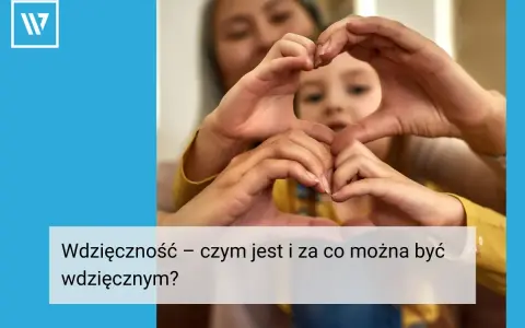 Dłonie tworzące serce symbolizują miłość i więź. Warto doceniać te chwile, bo za wiele można być wdzięcznym.
