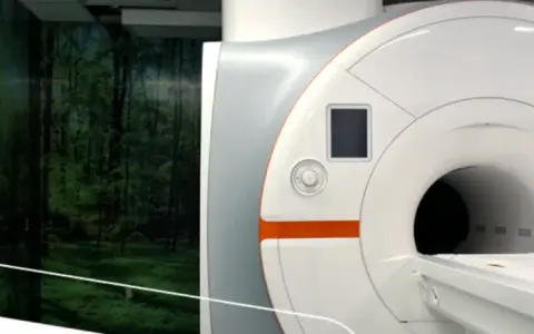 Gdzie można zrobić rezonans magnetyczny na NFZ i uniknąć kolejek?