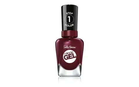 Sally Hansen Miracle Gel - lakier jak hybryda bez lampy Rossmann. Głęboki, burgundowy kolor dla efektu wow.
