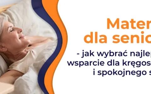 Uśmiechnięta seniorka śpi spokojnie. Dowiedz się, jak dobrać materac do łóżka, by zapewnić wsparcie kręgosłupa.