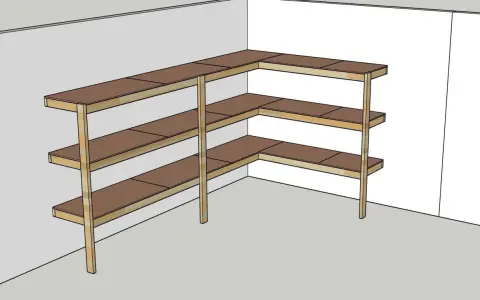 En hörnhylla med flera hyllplan, perfekt för att bygga utdragbar hylla i ett förråd eller garage.