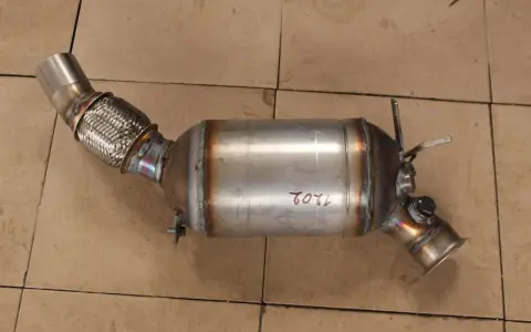 Wymuszone wypalanie DPF BMW E60: Jak to zrobić i uniknąć kosztów?