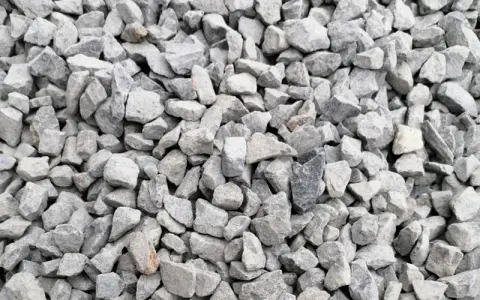 Jakie kruszywo stosujemy do betonów lekkich - wybierz najlepsze opcje