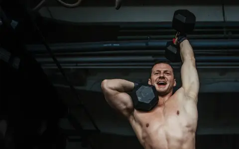 CrossFit: Inwestycja w sprawność czy ryzyko? Decyduj świadomie!