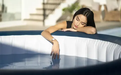 Lay-Z-Spa Milan: Inteligentne SPA z Wi-Fi. Czy warto? Analiza