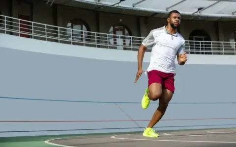 Sprinter na bieżni, jak Usain Bolt, osiąga zawrotne prędkości, być może nawet usain bolt ile km/h.