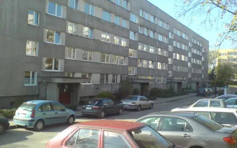 Jak dojechać do osiedla złotego wieku w Krakowie – proste trasy i wskazówki