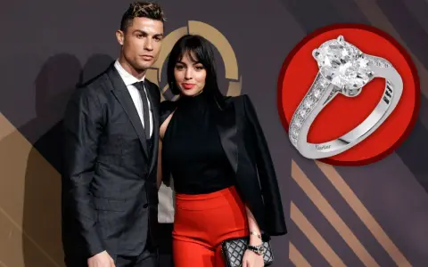 Cristiano Ronaldo y Georgina Rodríguez posan juntos, con un deslumbrante anillo Georgina destacando en primer plano.