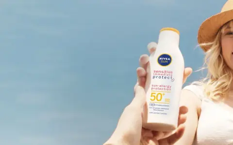 Krem Nivea przyspiesza opalanie? Rozwiewam mity, chronię skórę