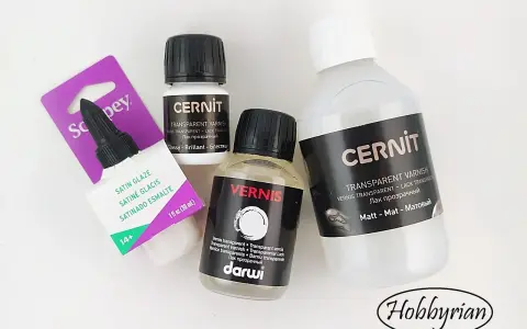 Fimo lera tips: Cernit och Darwi lack för att skydda dina skapelser. Satin glaze ger en fin finish.
