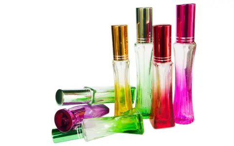 Feromony w perfumach: Skuteczność? Liczy się pewność siebie!