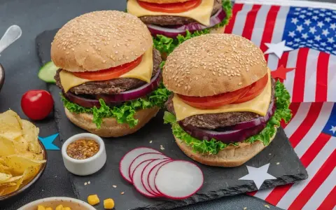 Idealny domowy burger: Sekrety soczystości i smaku (krok po kroku)