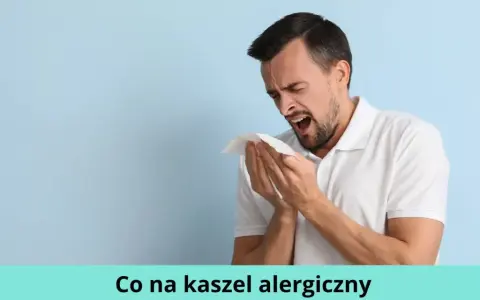 Mężczyzna z chusteczką w dłoniach, kaszlący. Szukasz domowych sposobów na kaszel alergiczny?
