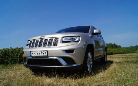 Ile oleju potrzebuje Jeep Grand Cherokee 3.0 CRD? Sprawdź teraz!