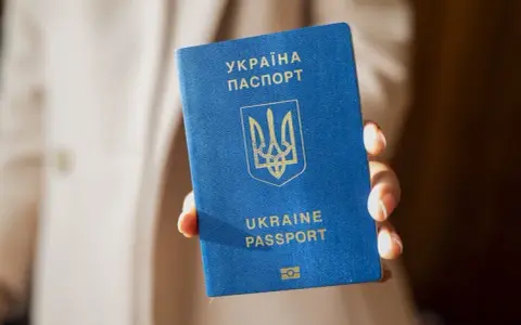 Jak wygląda paszport ukraiński? Odkryj jego cechy i różnice