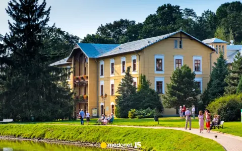Najlepsze sanatorium w Kołobrzegu: NFZ czy prywatnie? Ekspert radzi