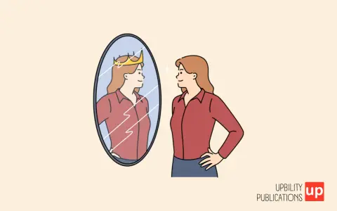 Donna con corona riflessa nello specchio, un'immagine che illustra che significa essere narcisista.
