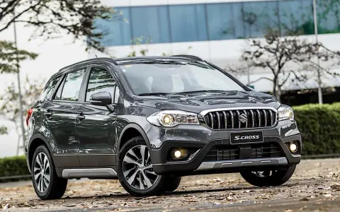 Suzuki SX4: Ile litrów paliwa? Pojemność baku i zasięg