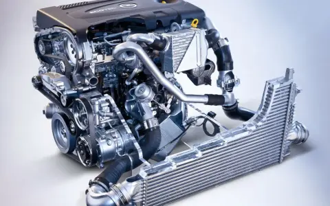 Silnik Opel Insignia 2.0 CDTI 160 KM z turbosprężarką i intercoolerem. Jaki olej do tego silnika?