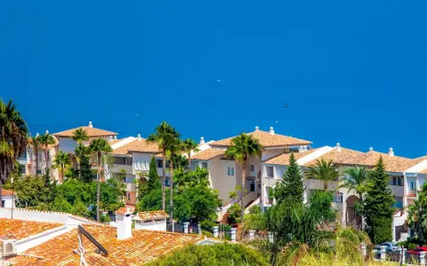 Ile można zarobić na wynajmie apartamentu w Hiszpanii? Sprawdź zyski!