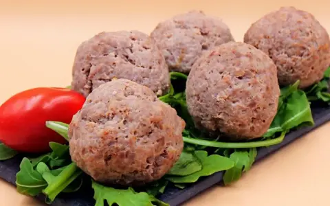 Lekkostrawne pulpety drobiowe, które polubi każde dziecko i dorosły