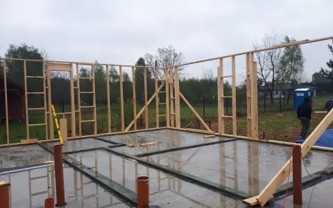 Płyta fundamentowa pod dom szkieletowy: Kompletny poradnik krok po kroku